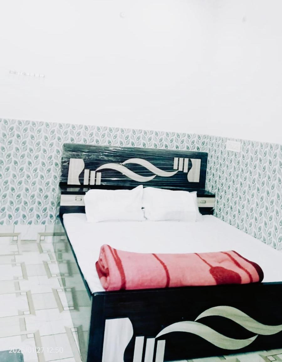 Nirmala Sadan Home Stay Ayodhya Dham Exterior foto